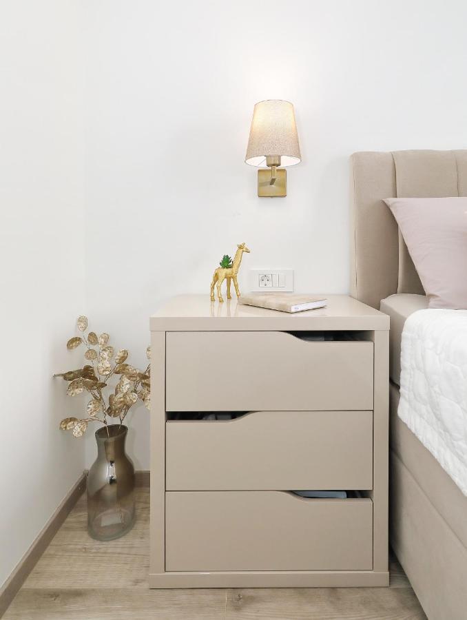 Apartman Chiara Galovac  Eksteriør billede